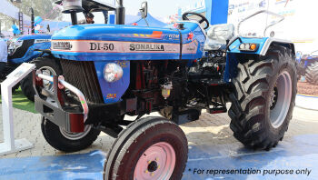 Sonalika Sikander DI 50 DLX 16+4 Tractor Sonalika Sikander DI 50 DLX 16+4 Tractor