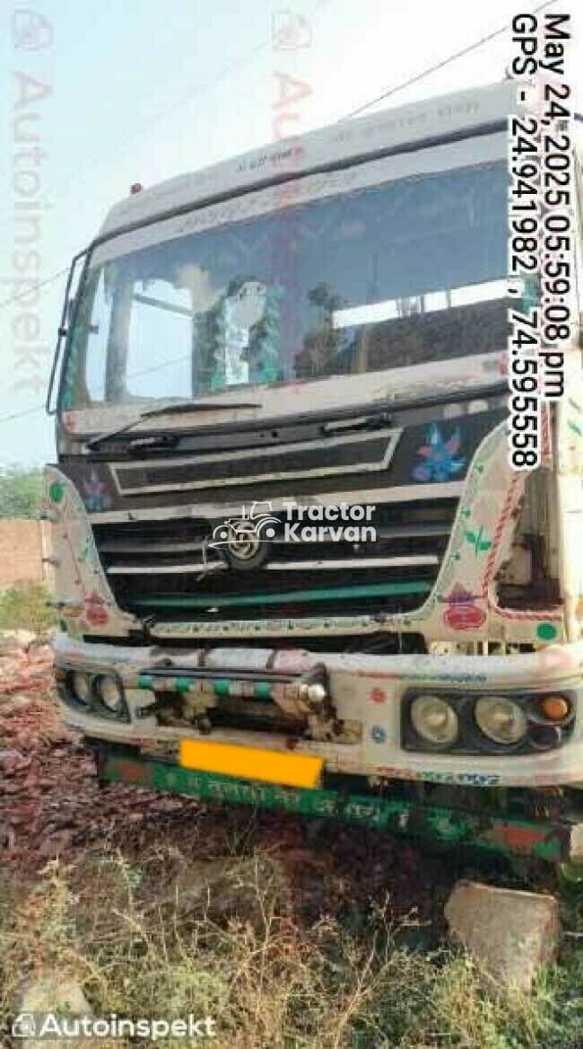 अशोक लेलैंड यू 4923 टीटी ट्रैक्टर
