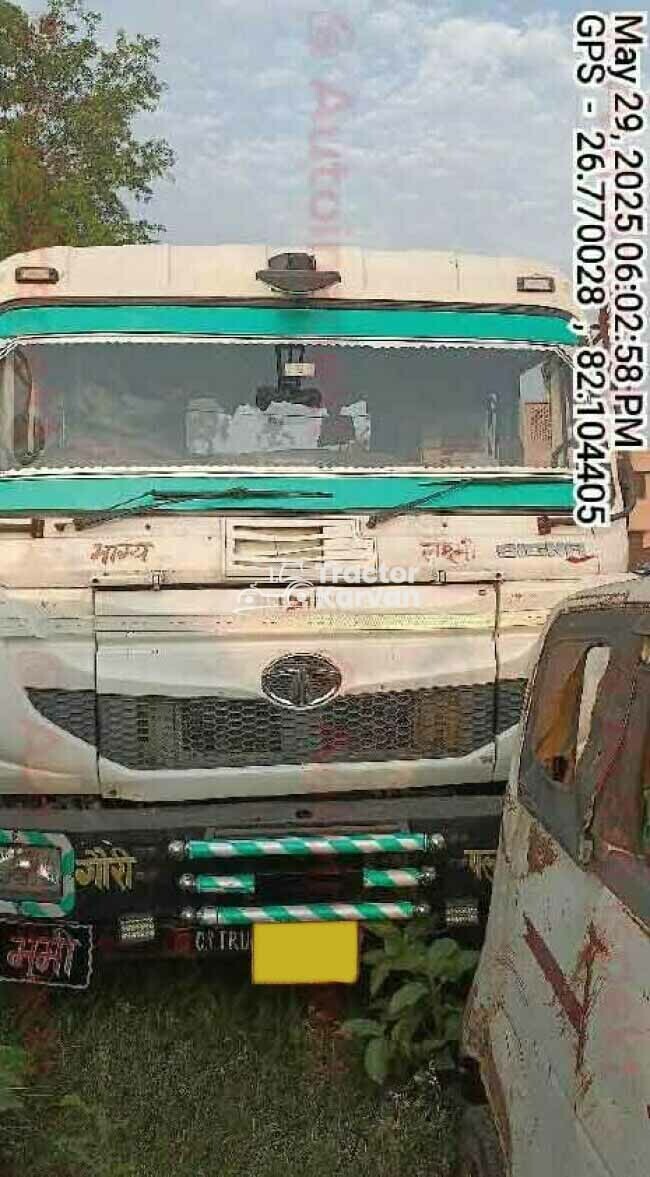 टाटा LPS 4018 ट्रैक्टर
