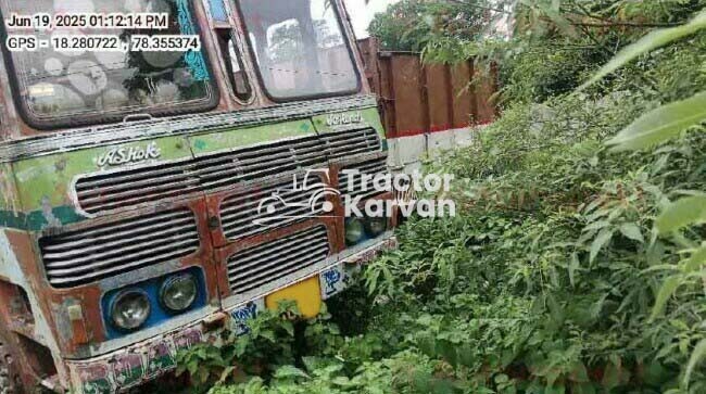 अशोक लेलैंड 3118 ट्रैक्टर