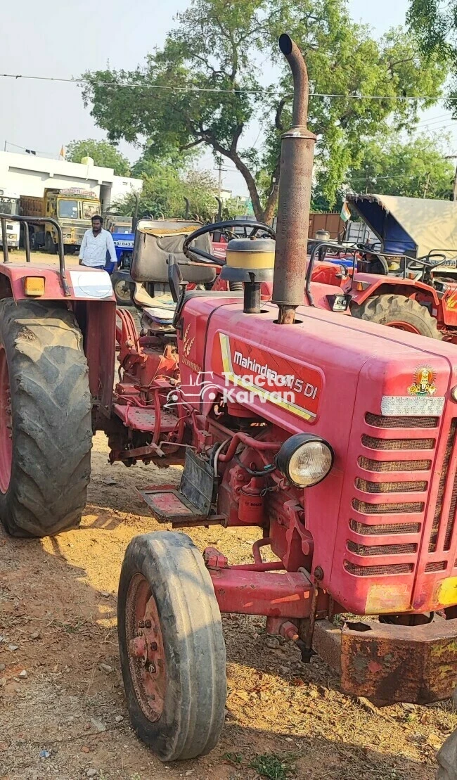 महिंद्रा 415 DI ट्रैक्टर