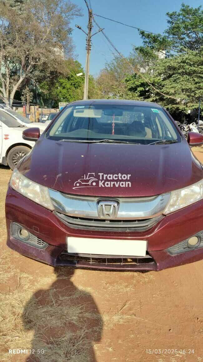 Honda City V MT i-DEC Tractor