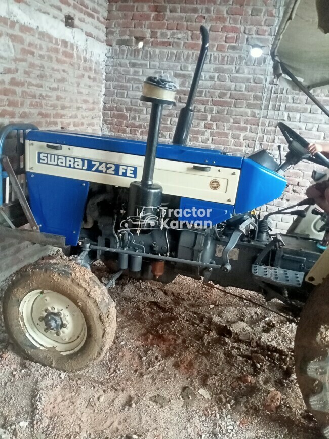 Swaraj 742 FE Tractor