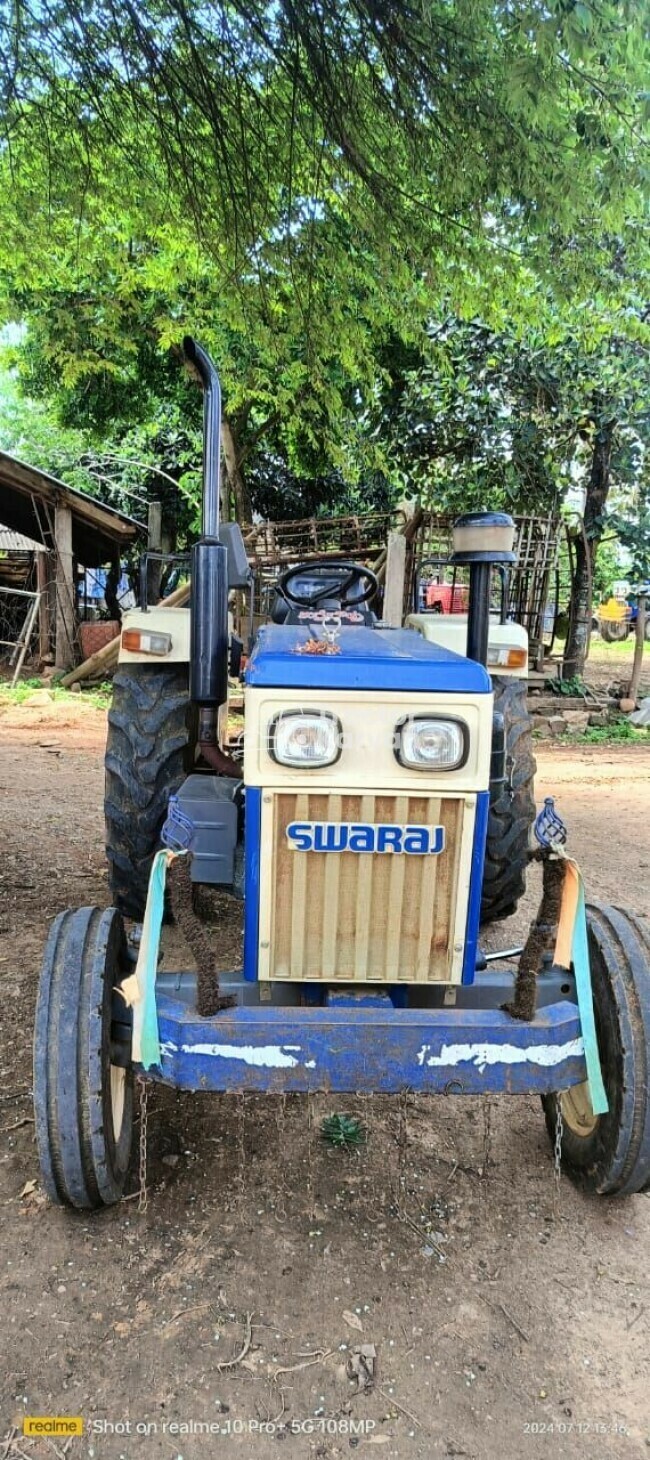 Swaraj 735 XT Tractor