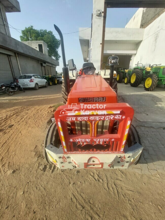 Swaraj 855 FE Tractor