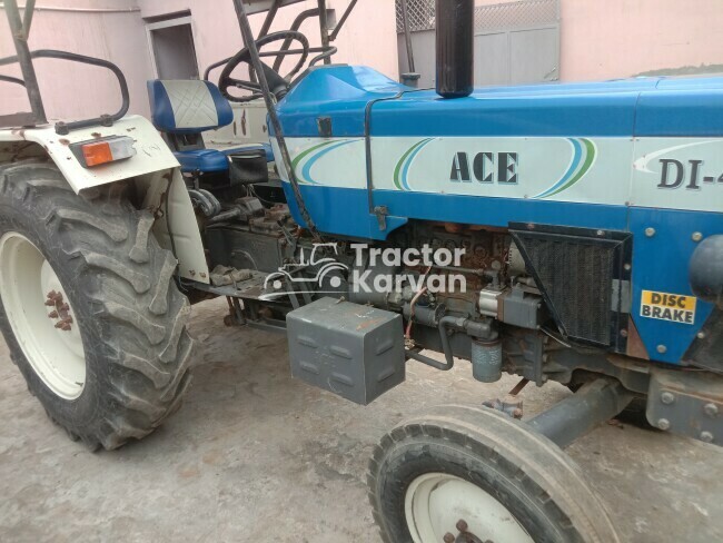 ACE DI 450 NG Tractor