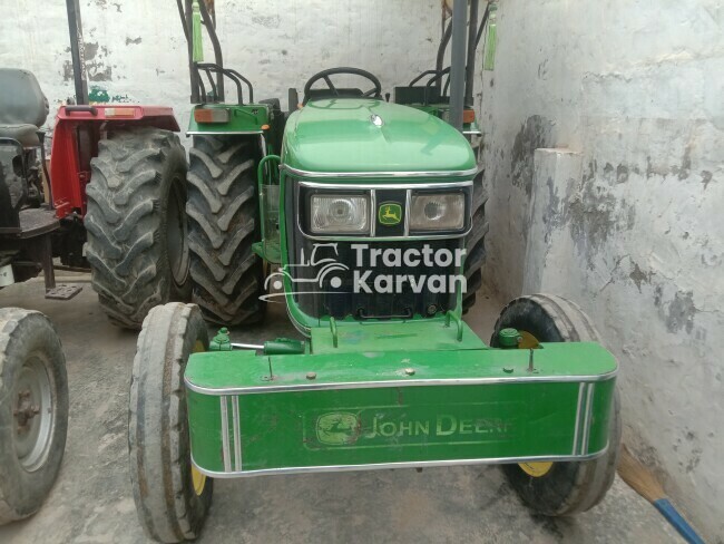 John Deere 5310 Trem III Tractor