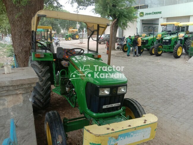 John Deere 5310 Trem III Tractor