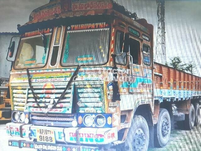 Ashok Leyland 3116 Tractor