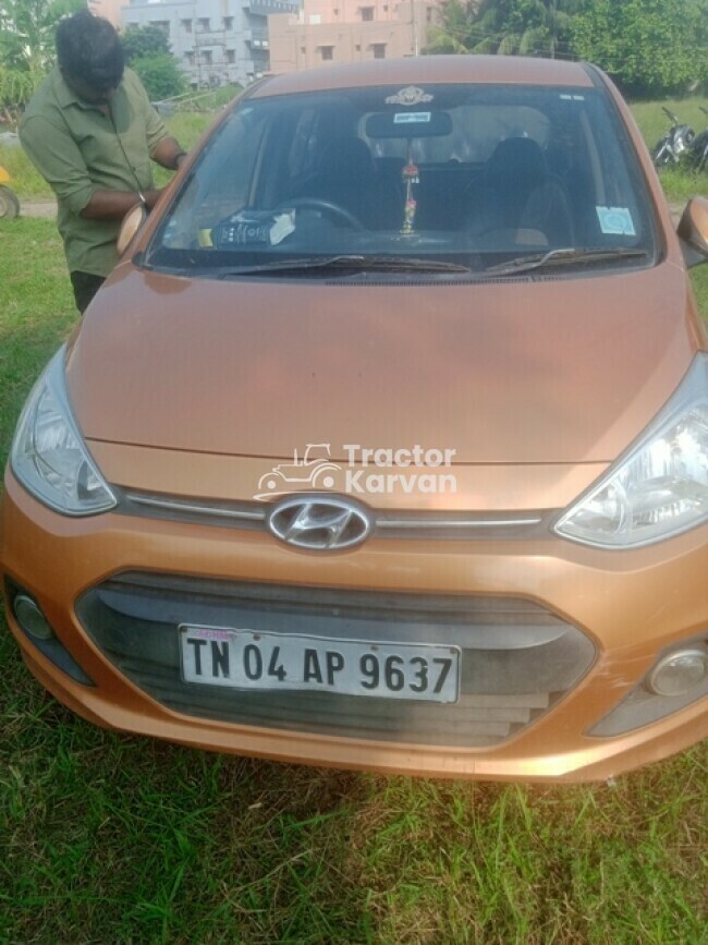 Hyundai Grand i10 Magna ट्रैक्टर