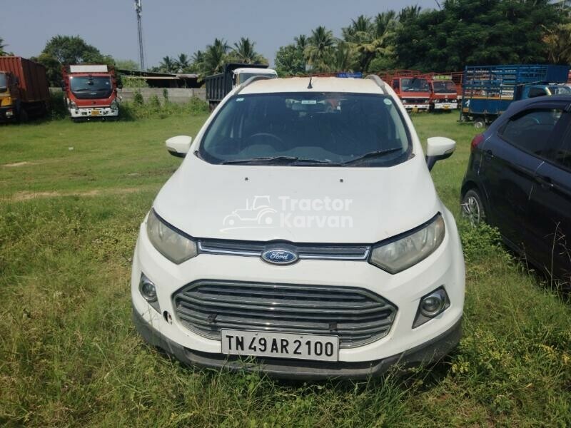 Ford Ecosport Titanium ट्रैक्टर