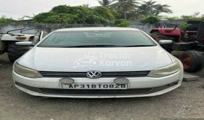 Volkswagen Vento Highline Tractor
