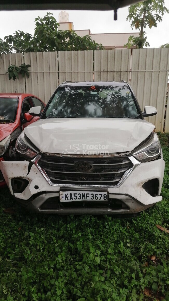 Hyundai Creta SX Tractor