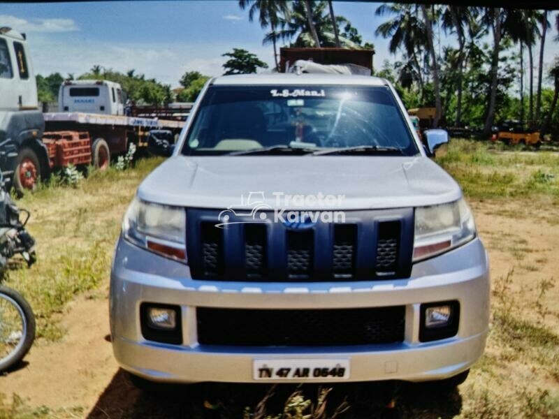 Mahindra TUV 300 T4 ट्रैक्टर