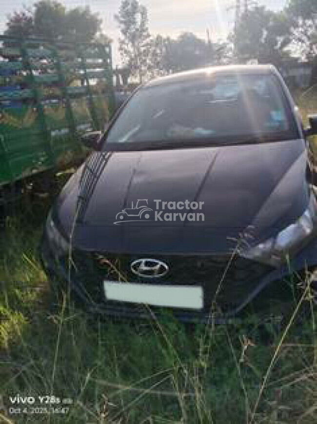 Hyundai i20 Sportz Tractor