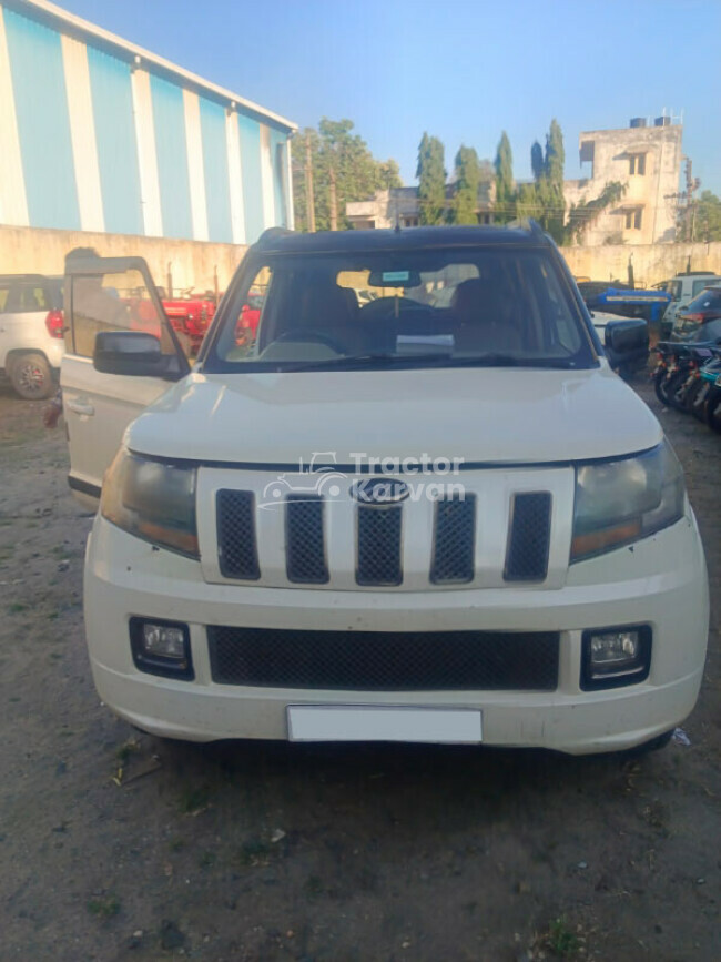 महिंद्रा टीयूवी 300 टी8 ट्रैक्टर