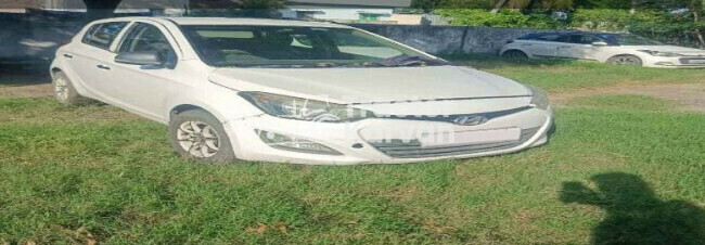 Hyundai i20 Sportz Tractor