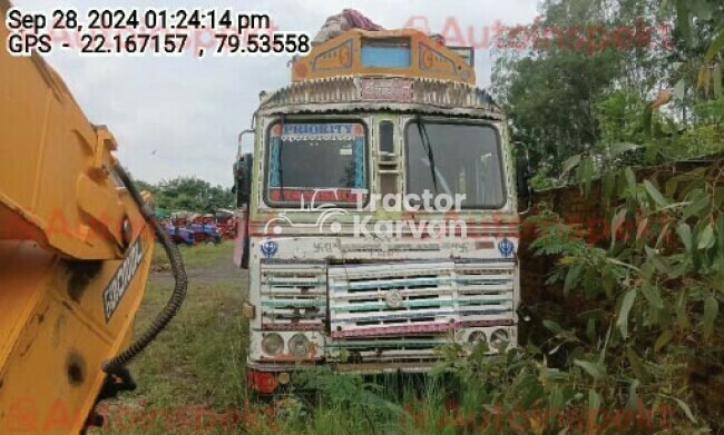 Ashok Leyland 3116 Tractor