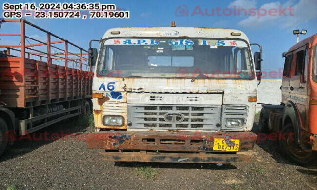 Tata LPS 4018 Tractor