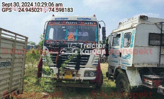 Ashok Leyland U 4923 TT Tractor