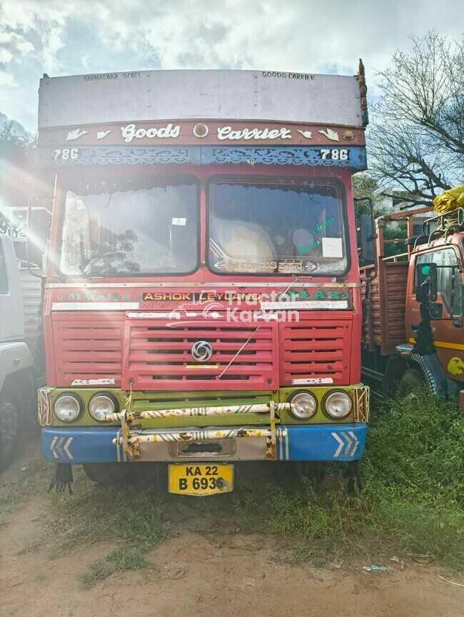 Ashok Leyland 3116 Tractor