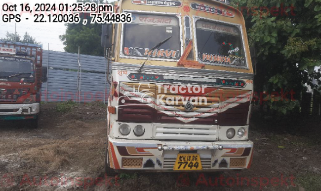 Ashok Leyland 3718 Tractor