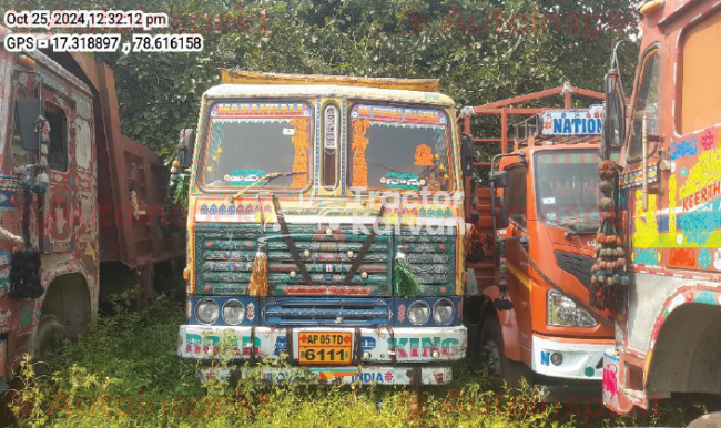 Ashok Leyland U-2518T Tractor