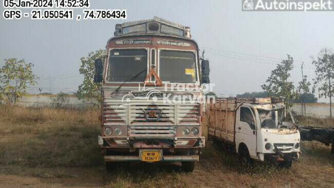 Ashok Leyland 3718 Tractor