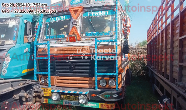 Ashok Leyland U 4923 TT Tractor