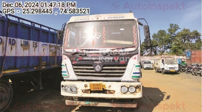 Ashok Leyland U 4923 TT Tractor