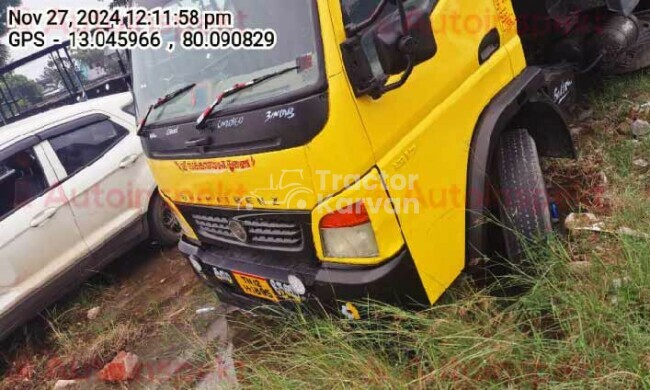 BharatBenz 1217R Tractor