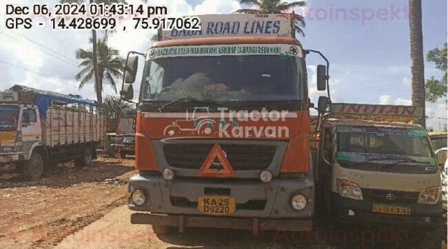 BharatBenz 3123R Tractor