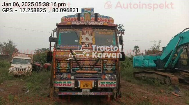 Ashok Leyland 3718 Tractor