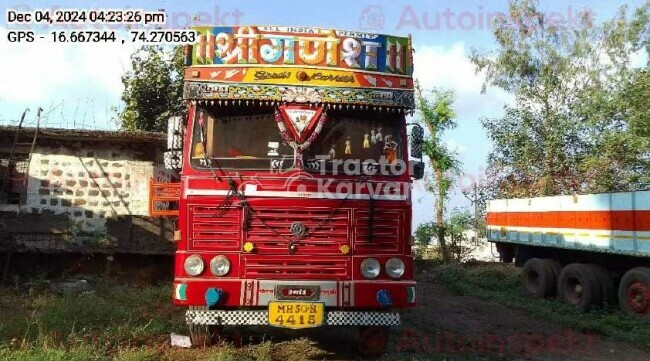 Ashok Leyland 3118 Tractor