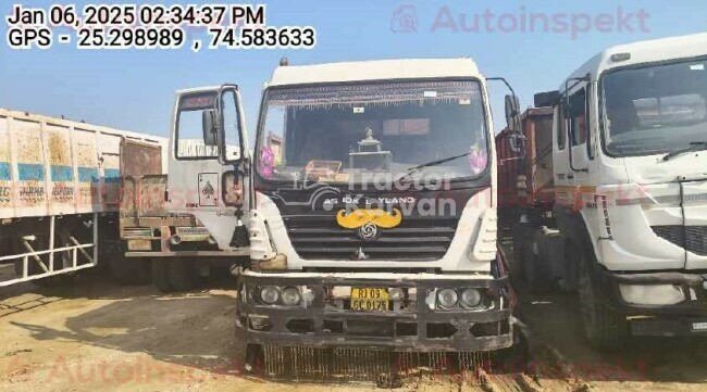 Ashok Leyland U 4923 TT Tractor