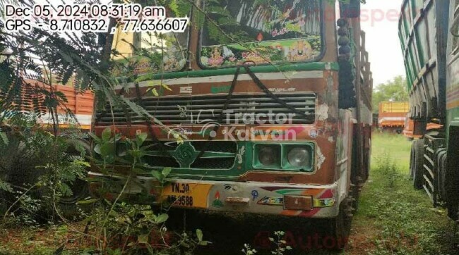 Ashok Leyland 3118 Tractor