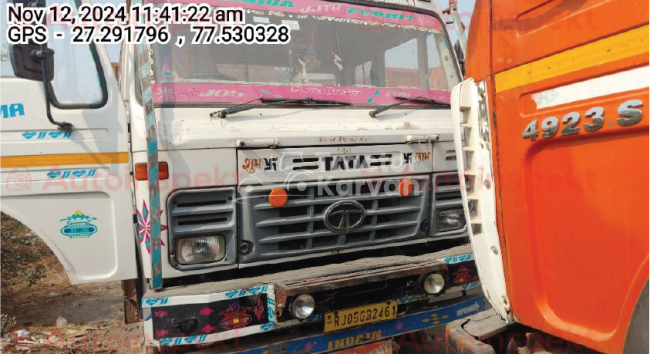 Tata LPS 4018 ट्रैक्टर