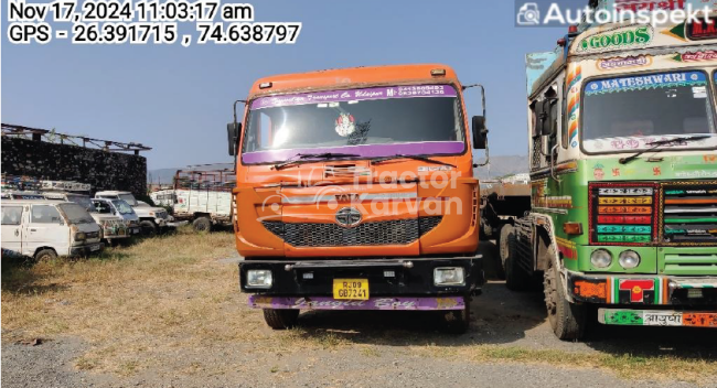 Tata 4923.T ट्रैक्टर