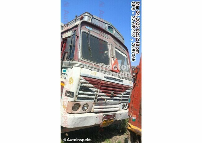 अशोक लेलैंड 3718 ट्रैक्टर