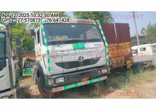 Tata 4923.T Tractor