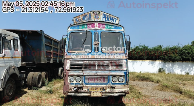 Ashok Leyland 3718 Tractor