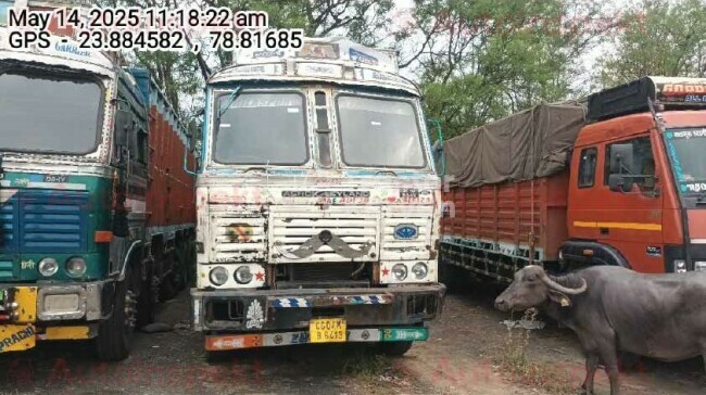 Ashok Leyland 3718 Tractor