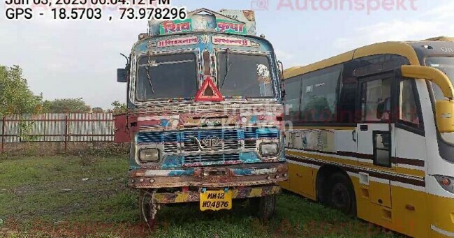 Tata LPT 1613 Tractor