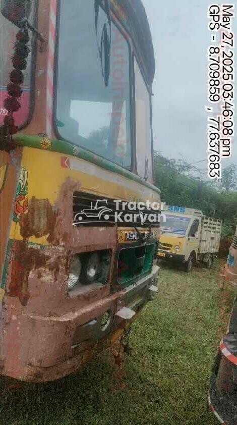 Ashok Leyland 3718 Tractor