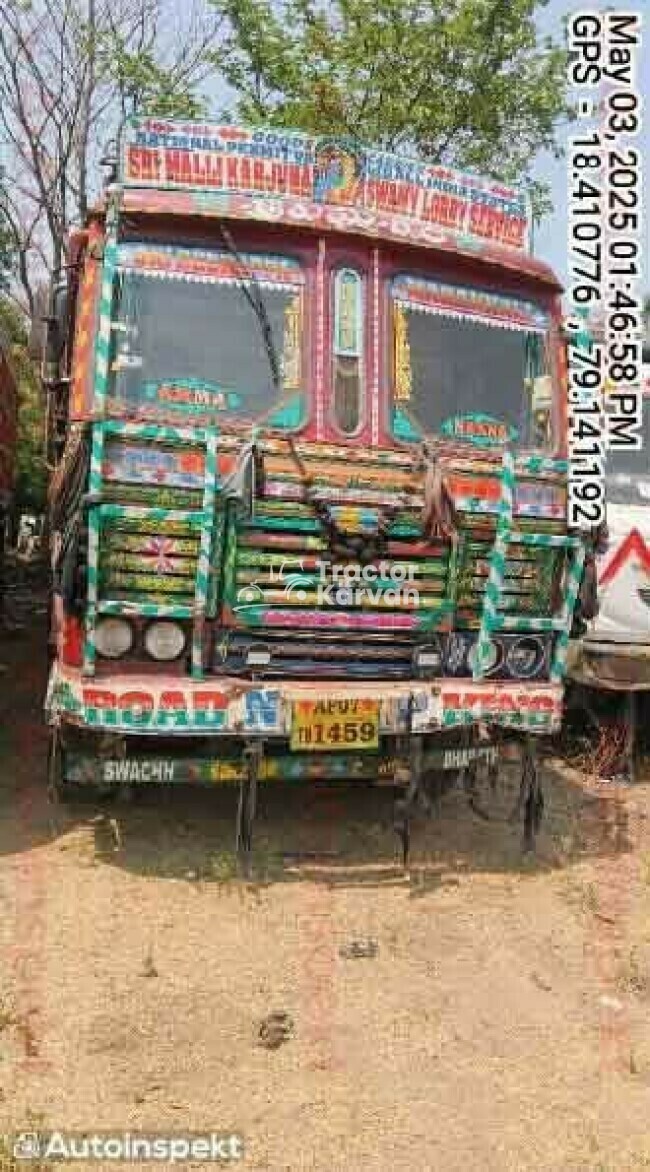 Ashok Leyland 3718 Tractor