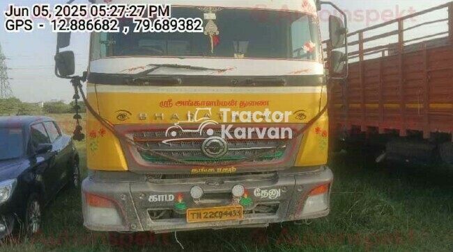 BharatBenz 2523C ट्रैक्टर