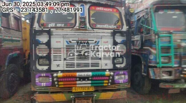टाटा 3718 ट्रैक्टर