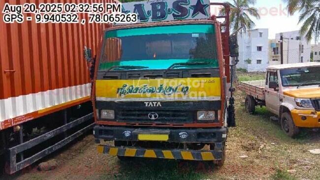 Tata LPT 1109 Tractor