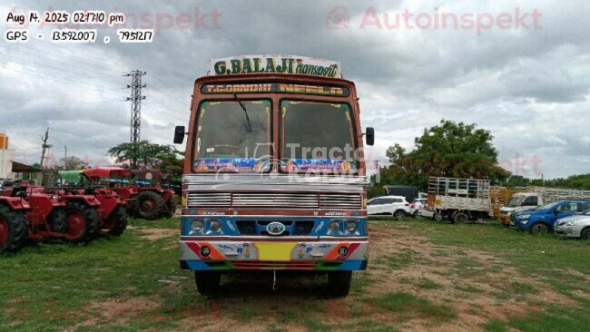 Ashok Leyland 3118 Tractor
