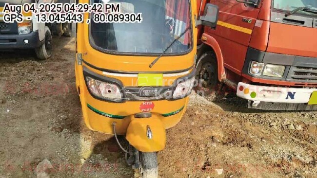 TVS King Duramax Tractor
